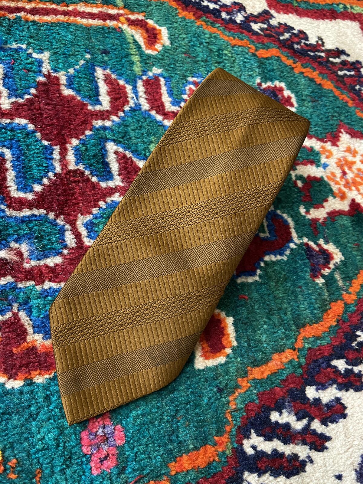Vintage 1970s Tootal Bronze Patterned Tie