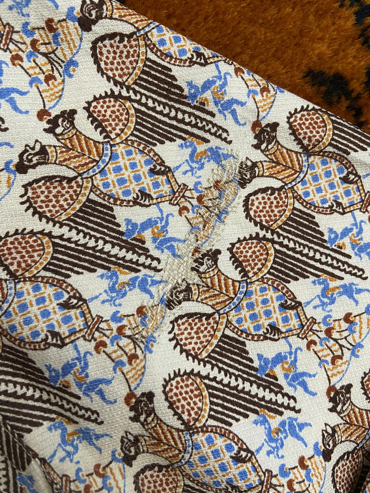 Vintage 1970s Medieval Print Shirt