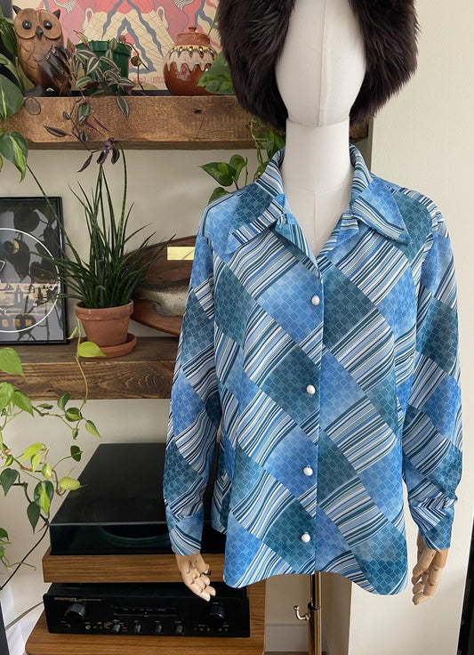 Vintage 1960s Blue Geometric Print Shirt