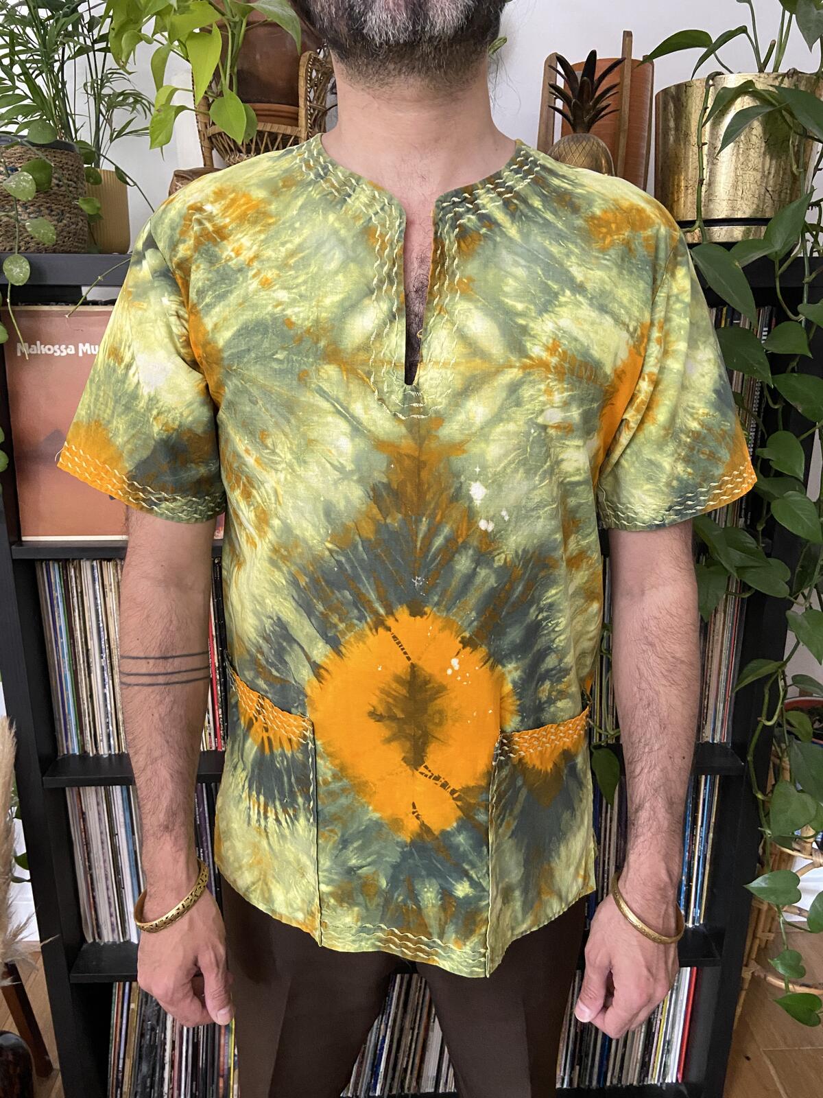 Vintage 1970s Tye-Dyed Dashiki Shirt