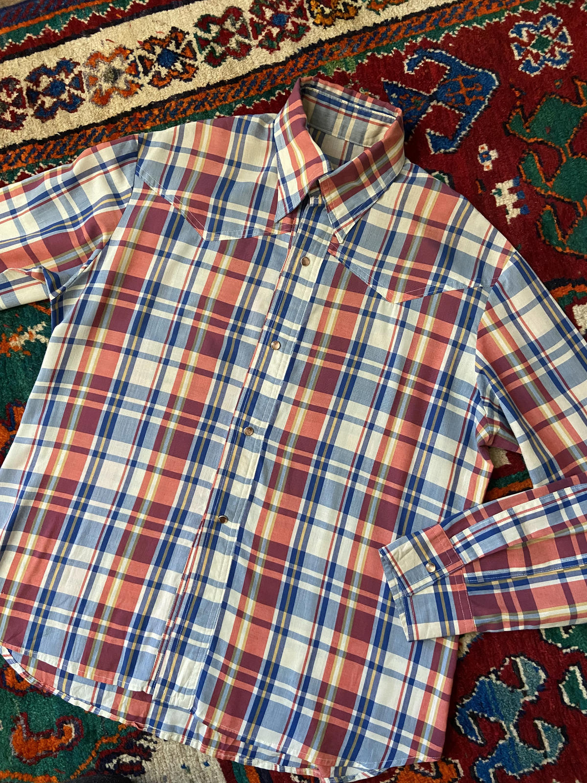 Vintage 1970s Dagger Collar Red & Blue Western Shirt