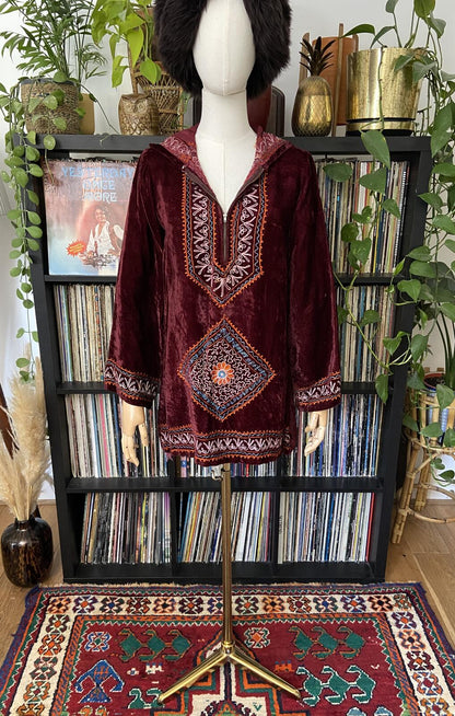 Vintage 1960s Burgundy Indian Embroidered Velvet Mini Dress