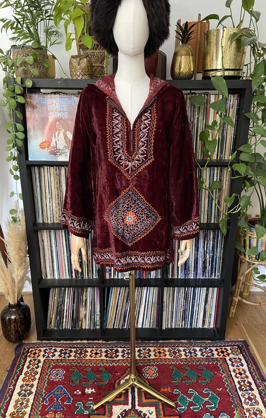 Vintage 1960s Burgundy Indian Embroidered Velvet Mini Dress