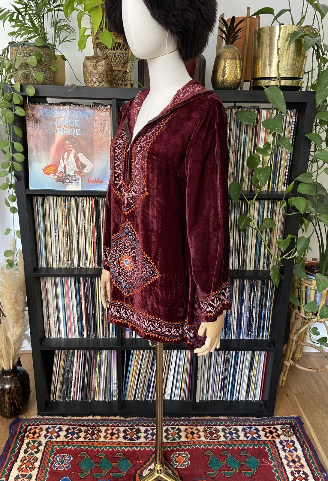 Vintage 1960s Burgundy Indian Embroidered Velvet Mini Dress