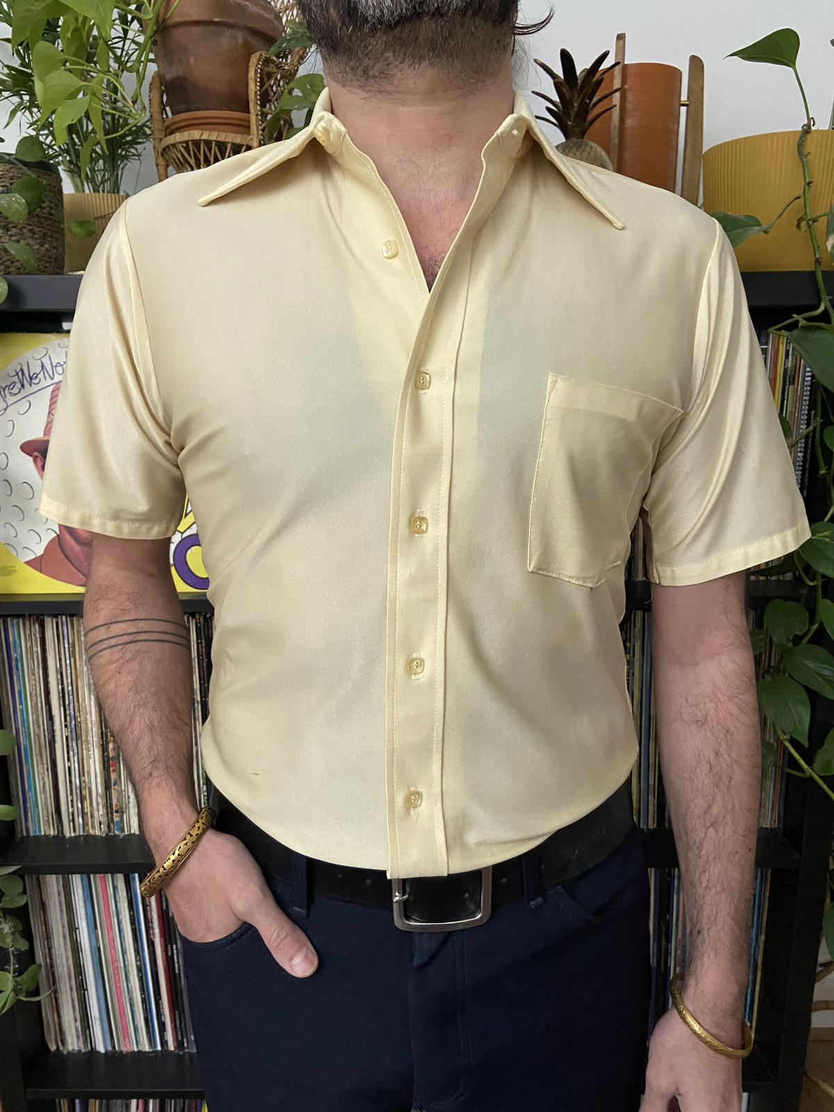 Vintage 1970s Yellow Dagger Collar Van Heusen Shirt