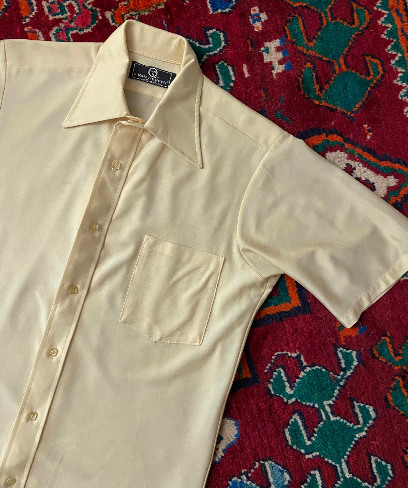 Vintage 1970s Yellow Dagger Collar Van Heusen Shirt