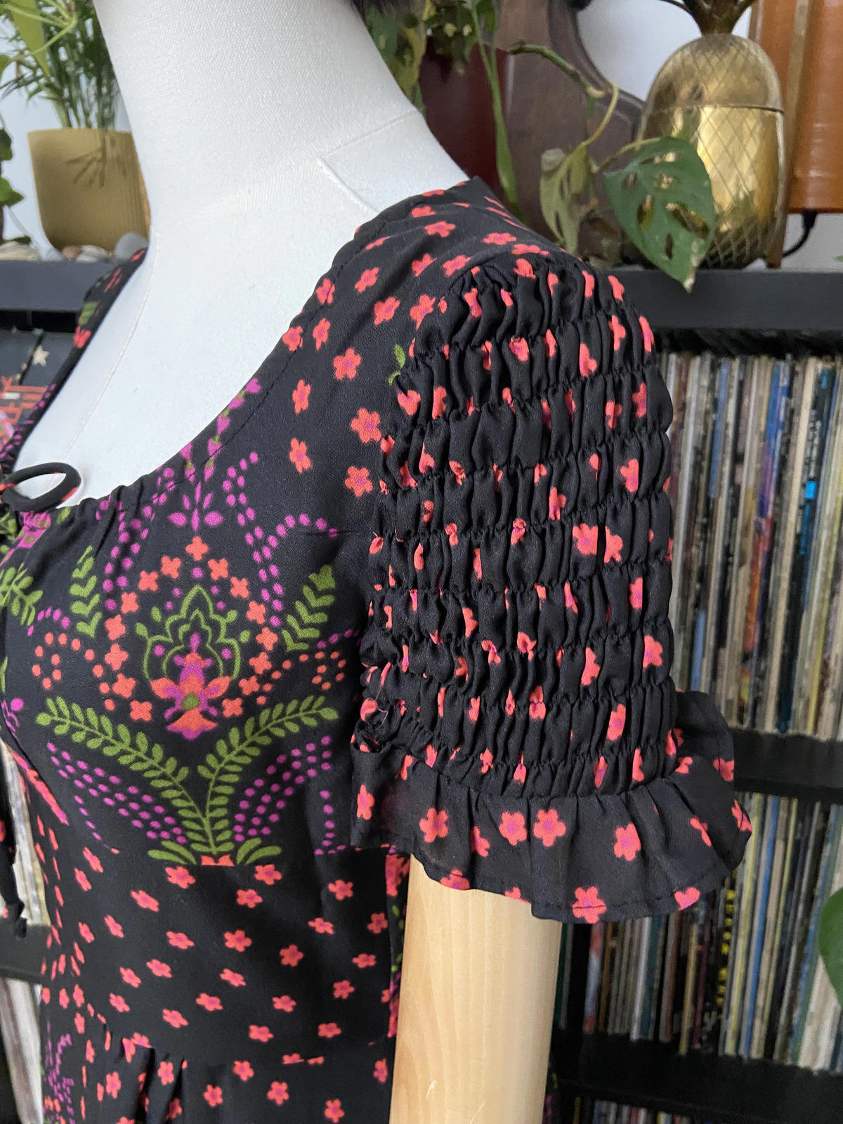 Vintage 1970s Paisley Print Maxi Dress