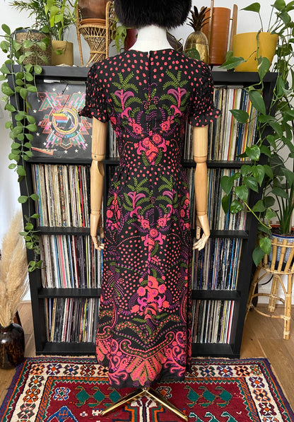 Vintage 1970s Paisley Print Maxi Dress