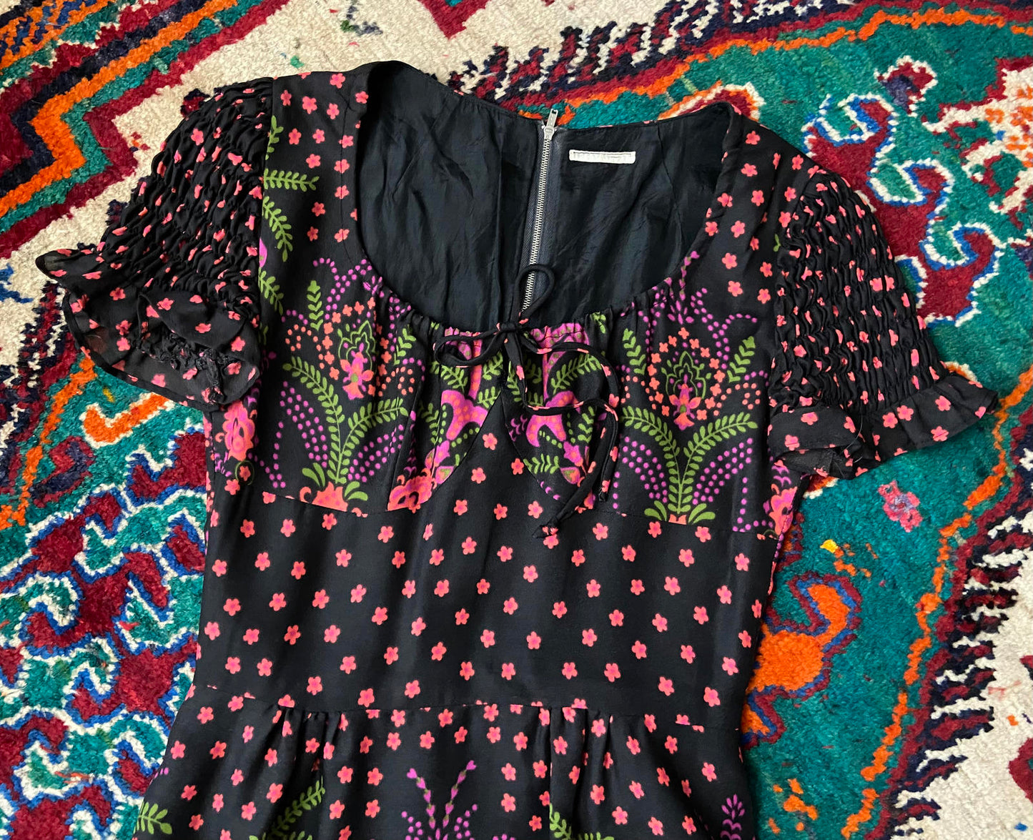 Vintage 1970s Paisley Print Maxi Dress
