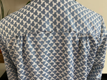 Vintage 1970s Grey White Pocket Shirt
