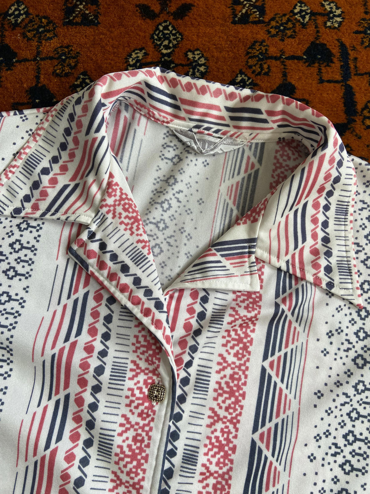 Vintage 1970s Pink Grey Patterned Jersey Shirt