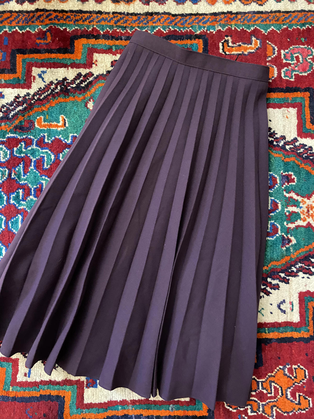 Vintage 1980s Aubergine Pleated Skirt