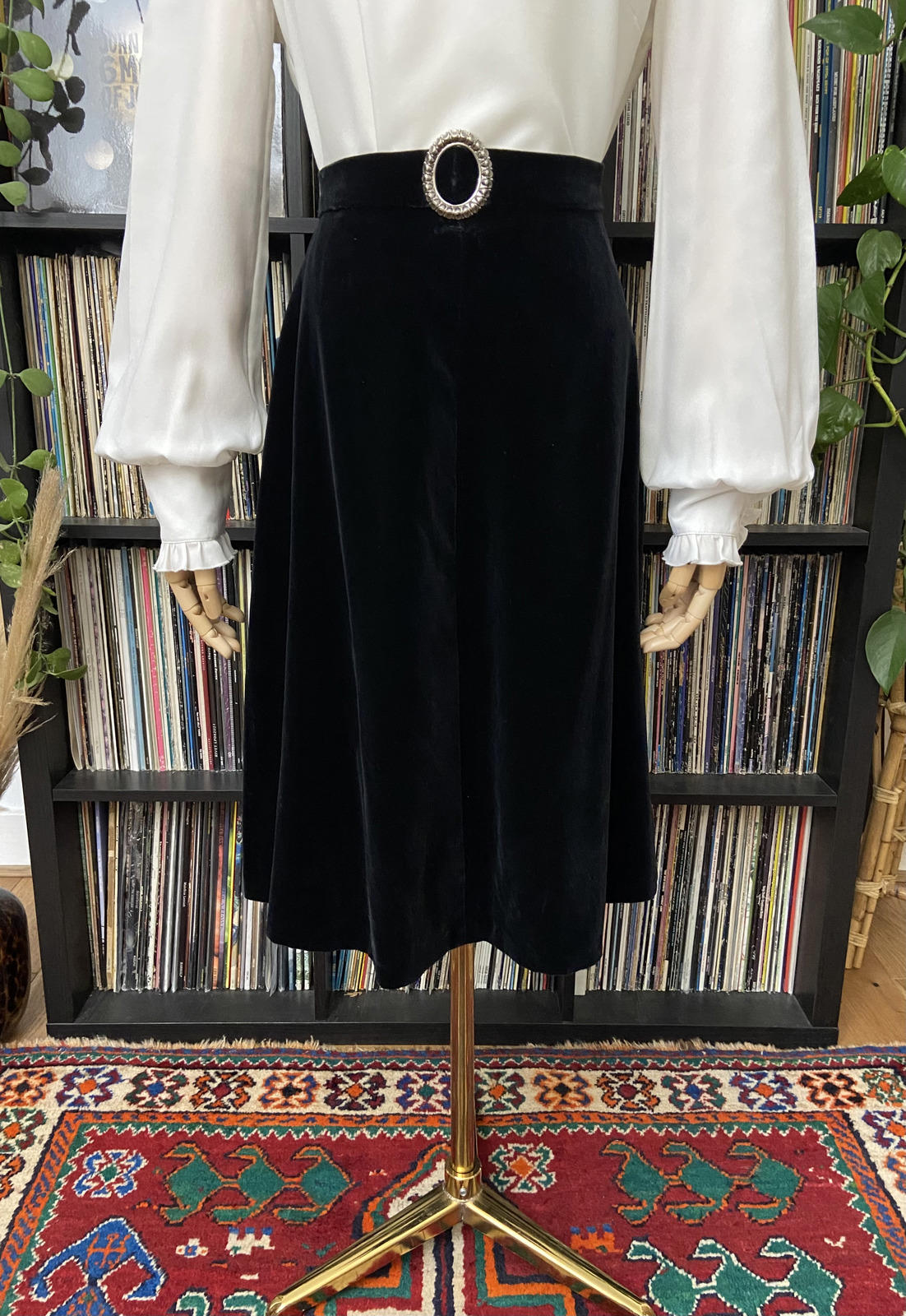 Vintage 1970s Black Velvet Buckle Belt Skirt