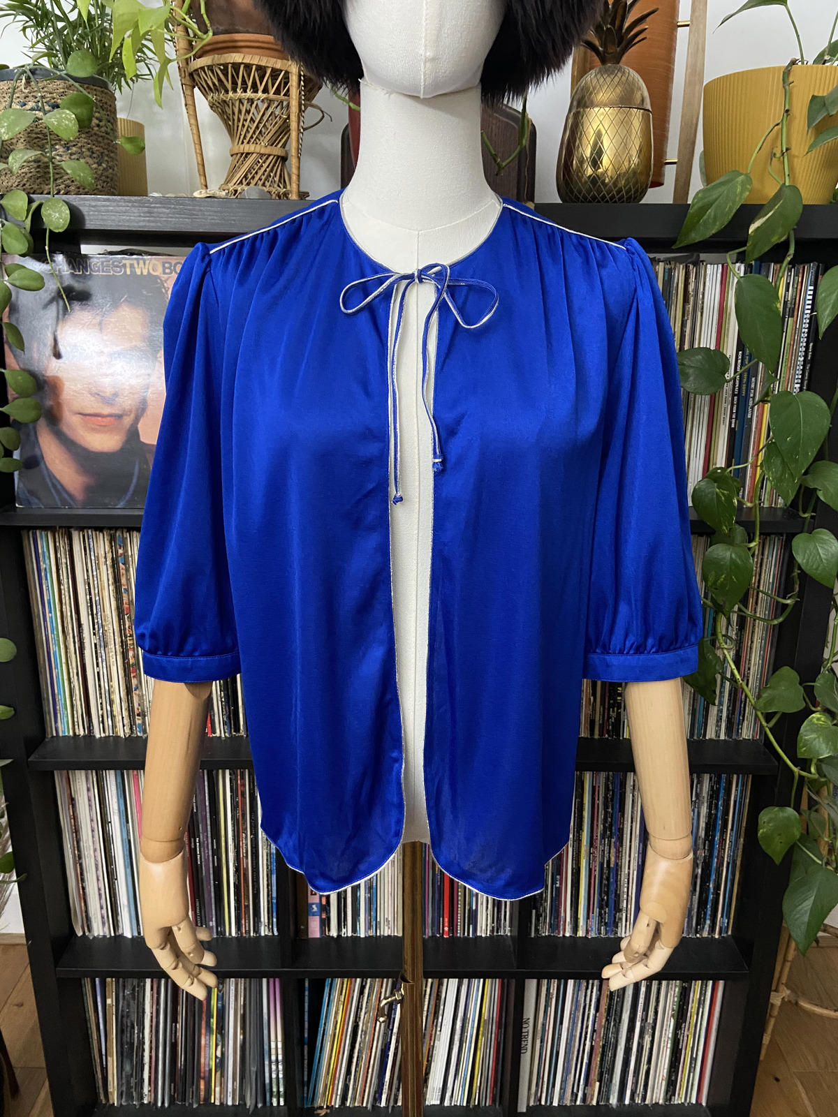 Vintage 1970s Bright Blue Cape Top