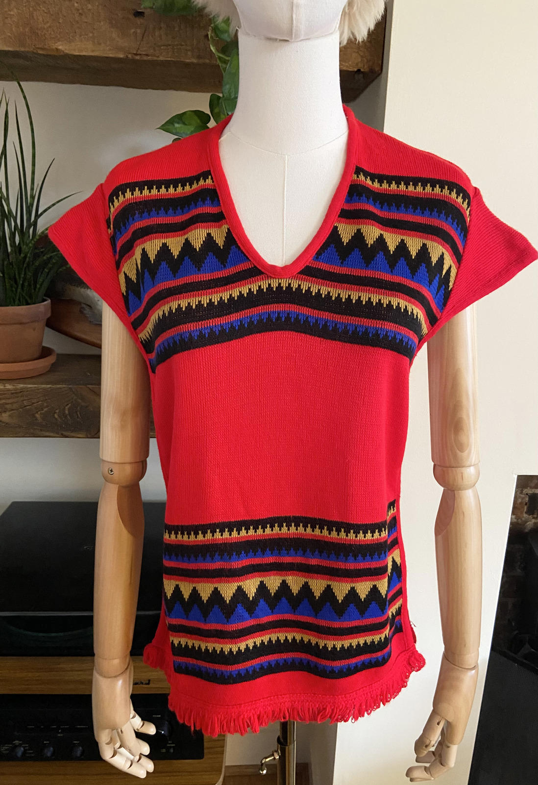 Vintage 1970s Red Southwestern Knit Top