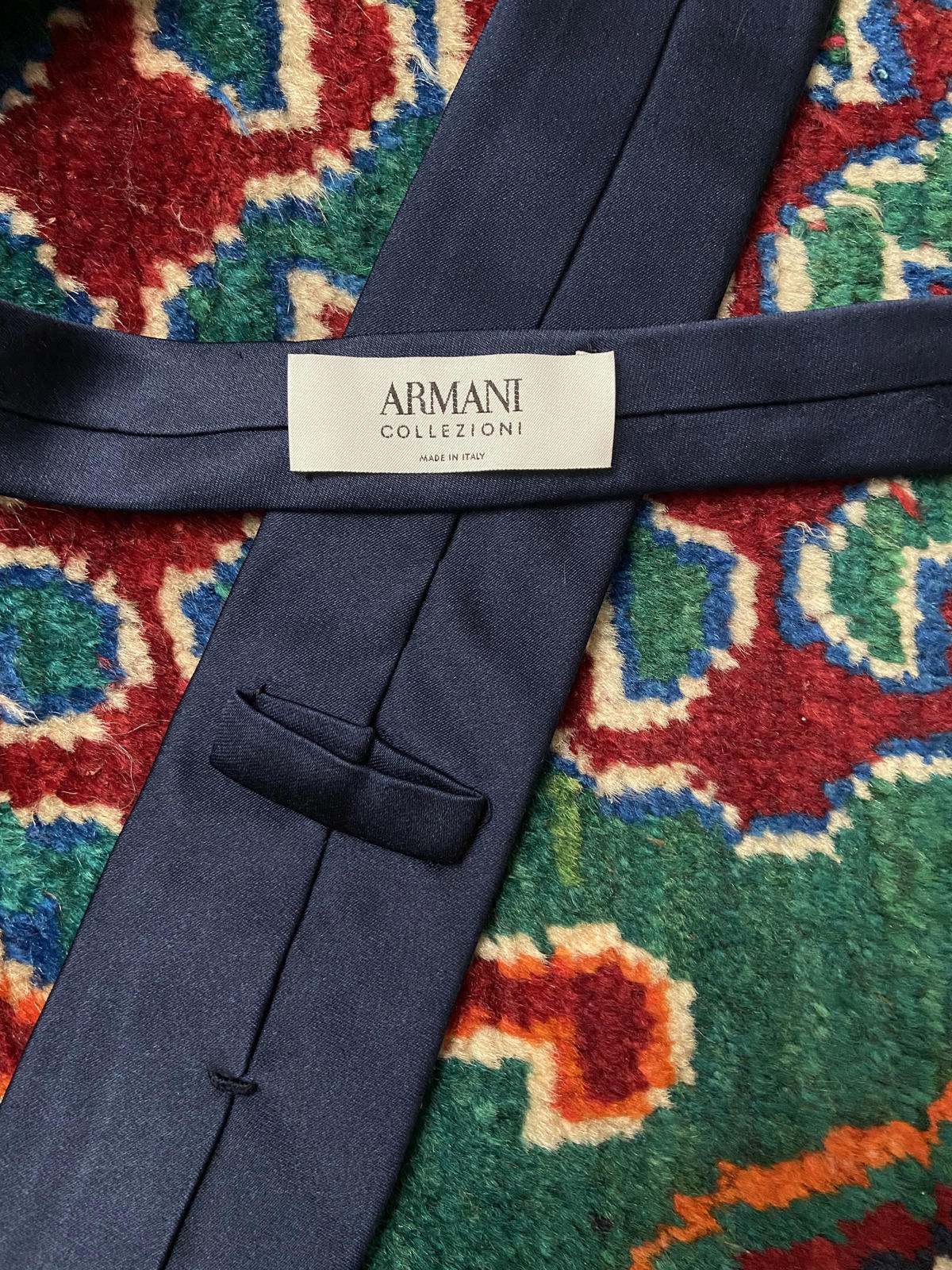 Vintage Navy Italian Silk Giorgio Armani Tie