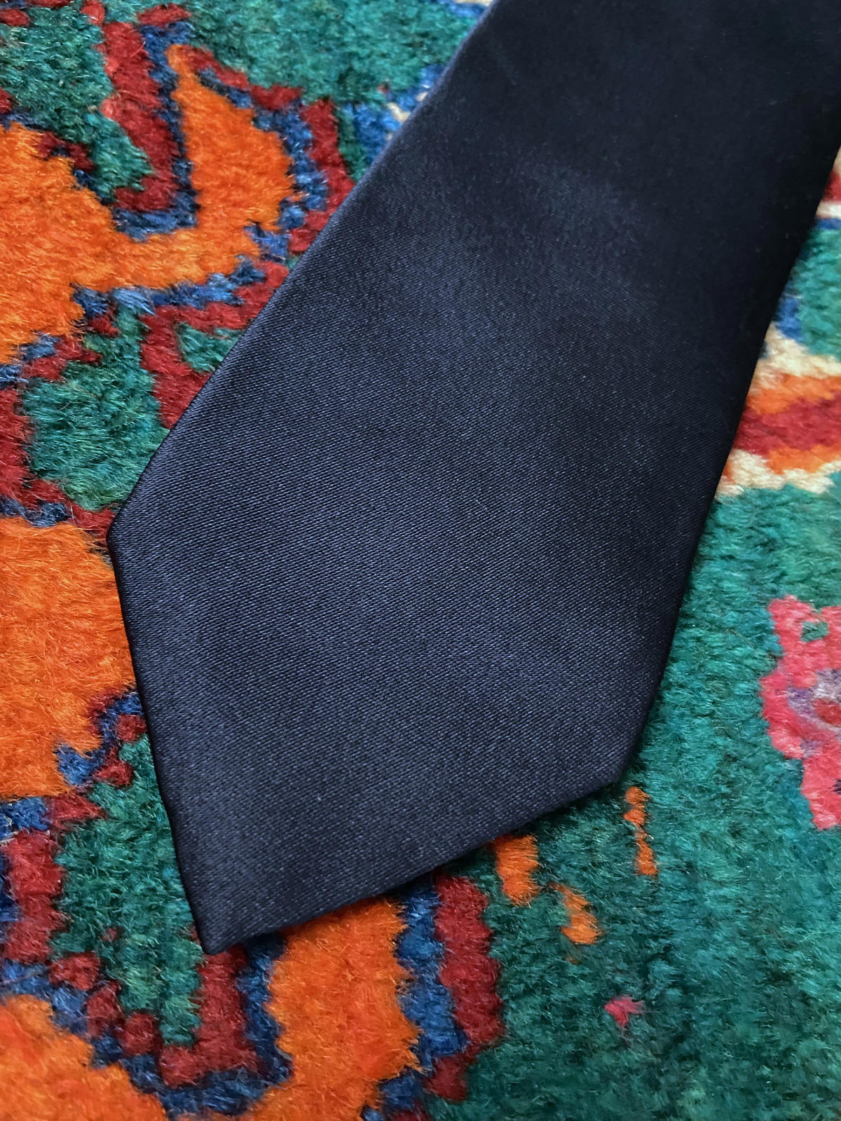 Vintage Navy Italian Silk Giorgio Armani Tie