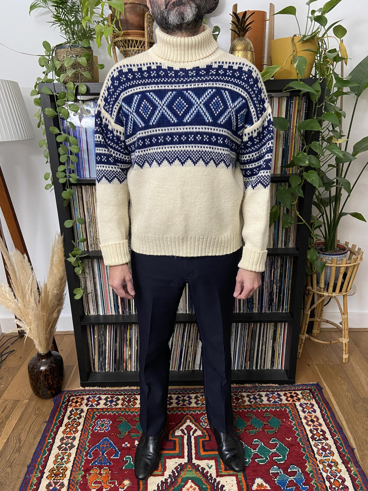 Vintage 1970s Cream & Navy Turtleneck Nordic Jumper