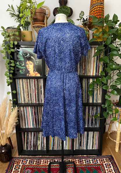 Vintage 1970s Blue Print Dress