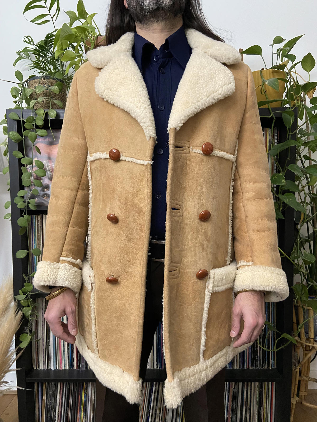 Vintage 1970s Tan Sheepskin Coat