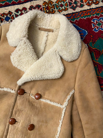 Vintage 1970s Tan Sheepskin Coat