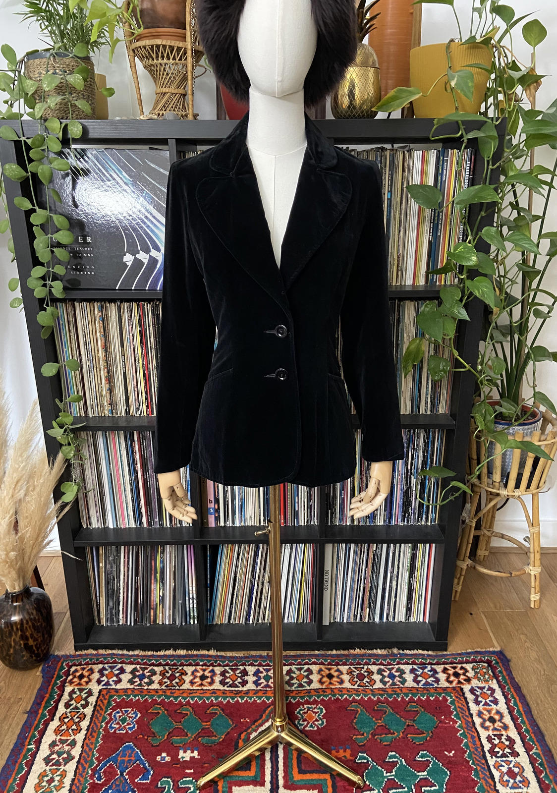 Vintage 1970s Black Velvet Blazer