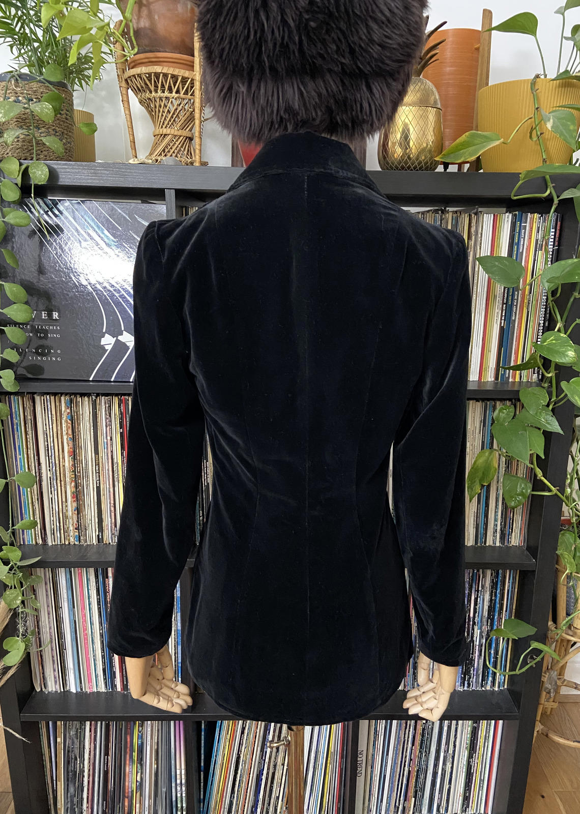 Vintage 1970s Black Velvet Blazer