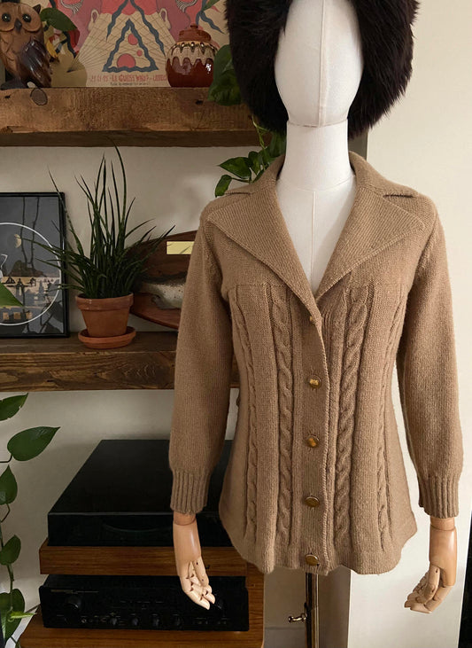 Vintage Beige Cable Knit Cardigan