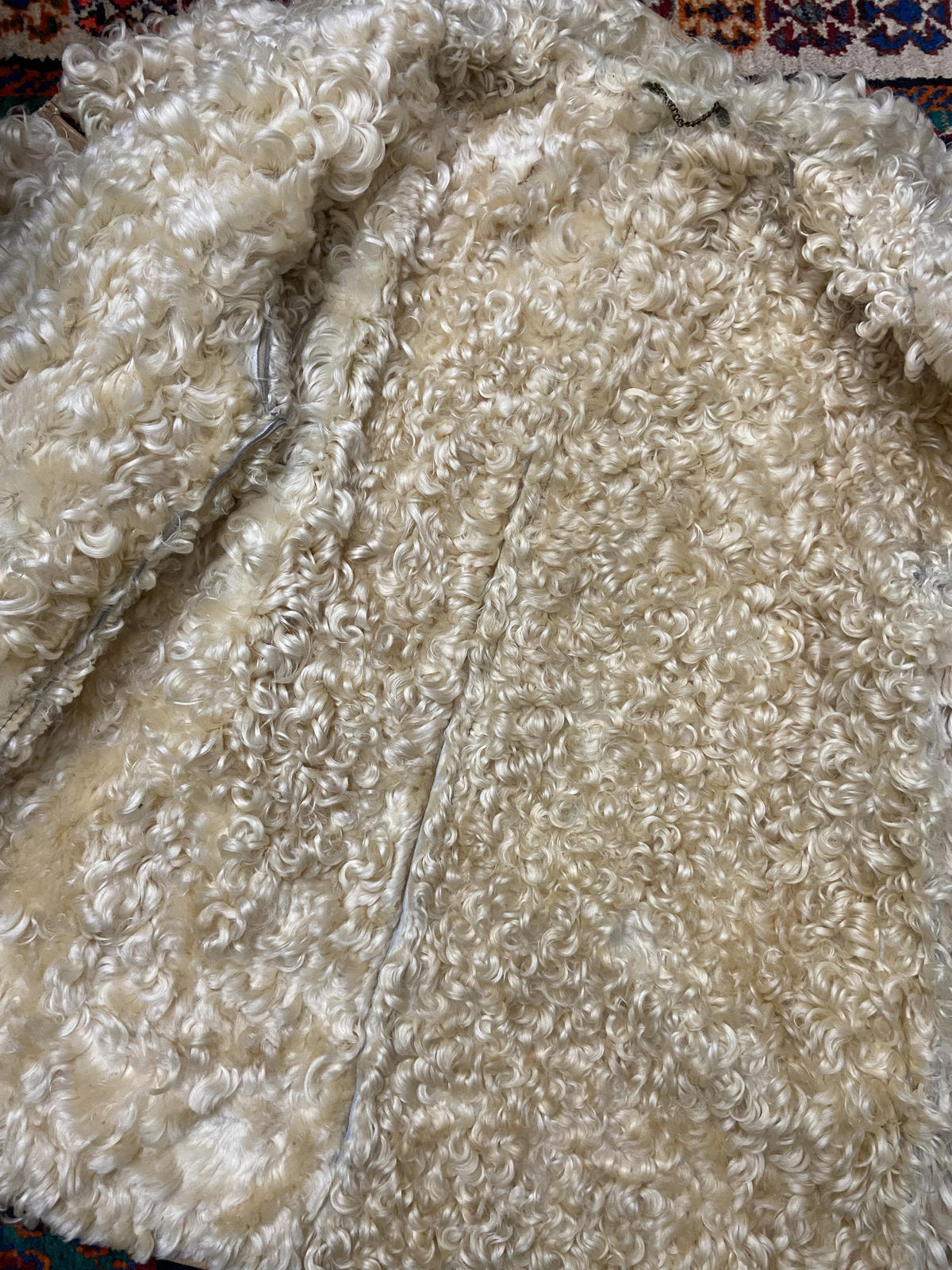 Vintage 1970s Beige Sheepskin Coat