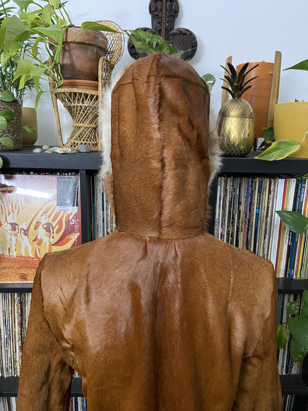 Vintage 1970s Tan Cowhide Hooded Afghan Coat