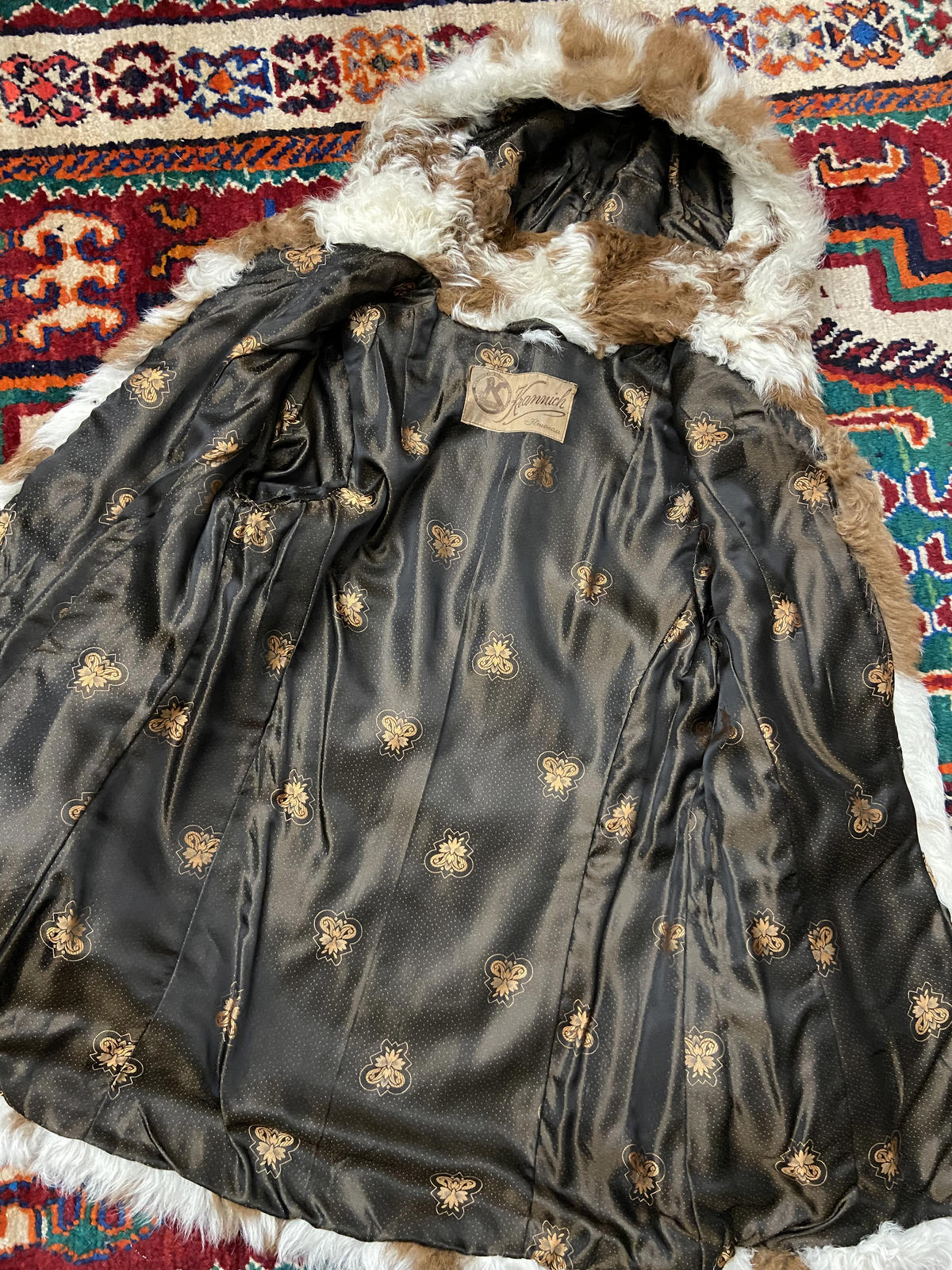 Vintage 1970s Tan Cowhide Hooded Afghan Coat