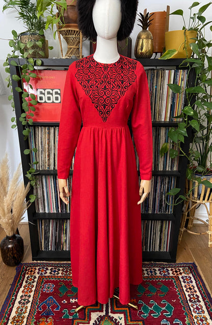 Vintage Style Red Black Embroidered Maxi Dress
