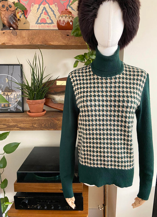 Vintage 1970s Green Houndstooth Turtleneck Jumper