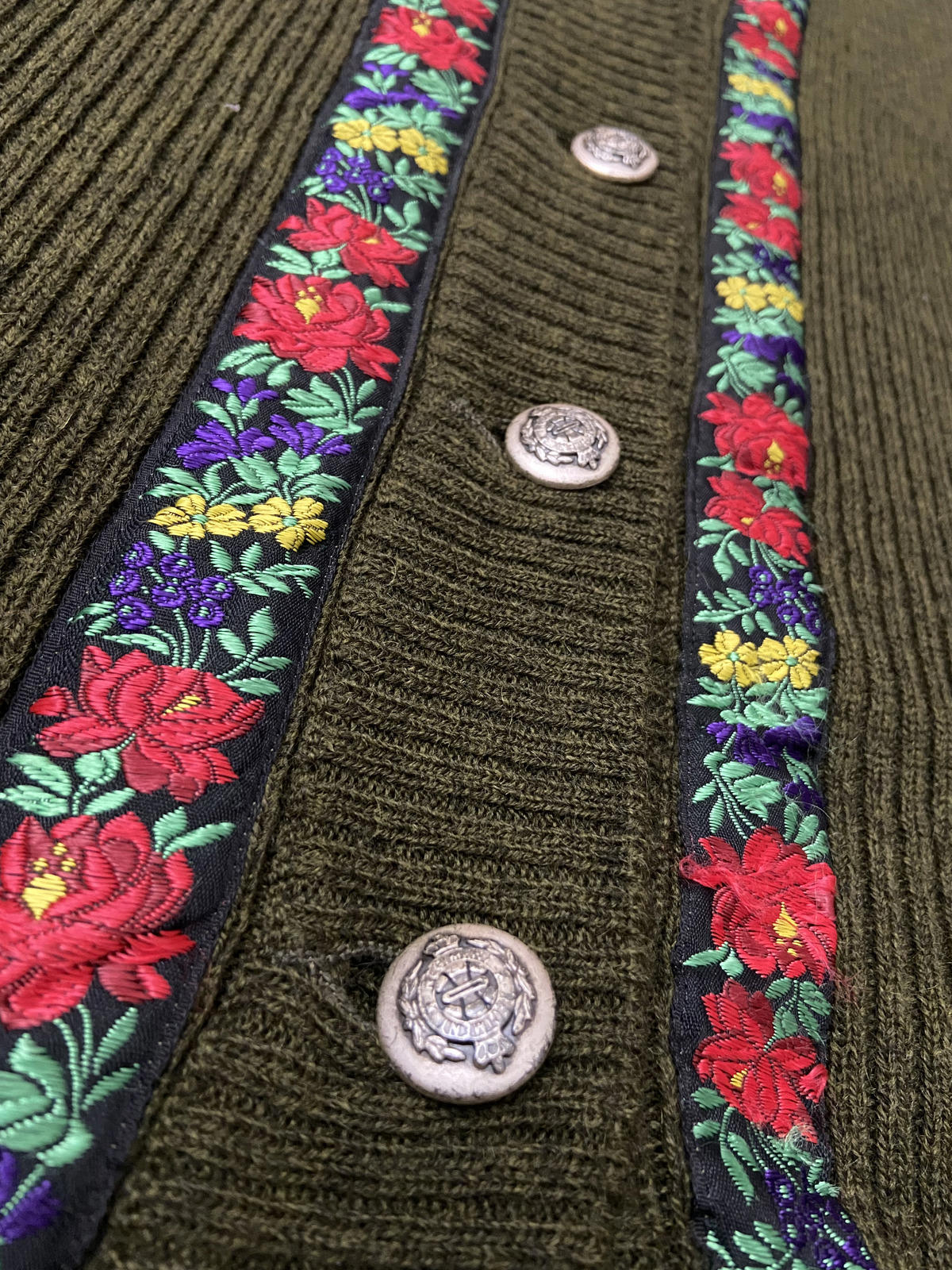 Vintage Dolce & Gabbana Olive Embroidered Trim Cardigan