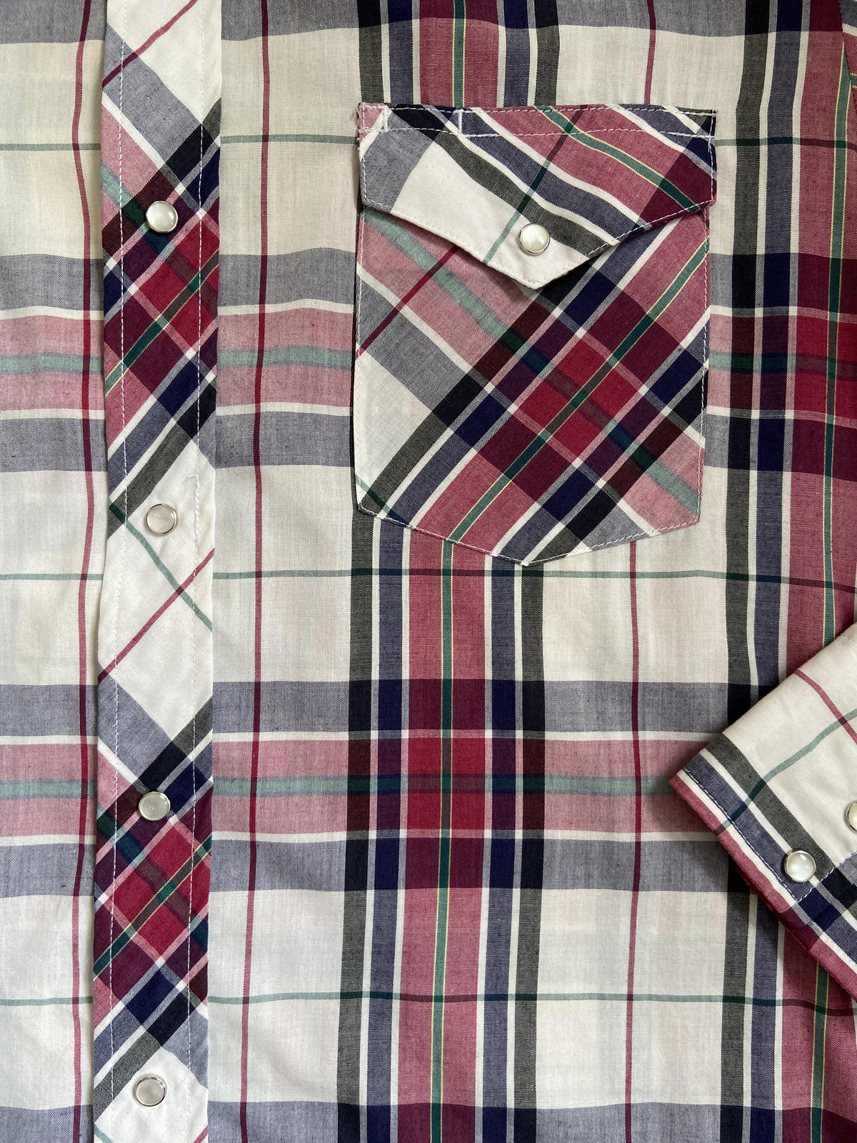 Vintage 90s Burgundy & White Wrangler Western Shirt