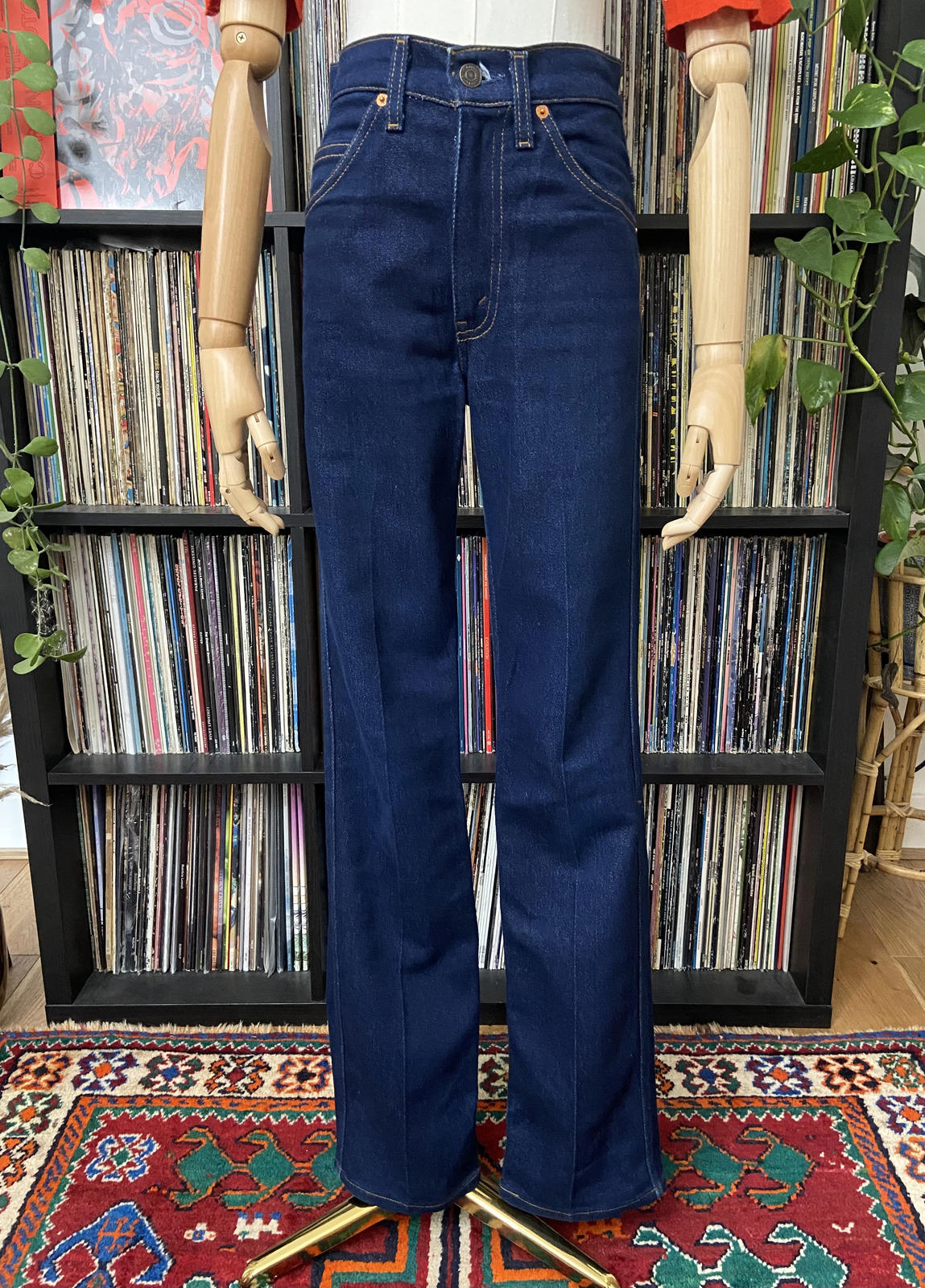Vintage Levis 417 Orange Tab Bootcut Jeans W29