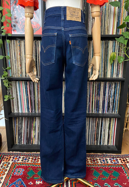 Vintage Levis 417 Orange Tab Bootcut Jeans W29