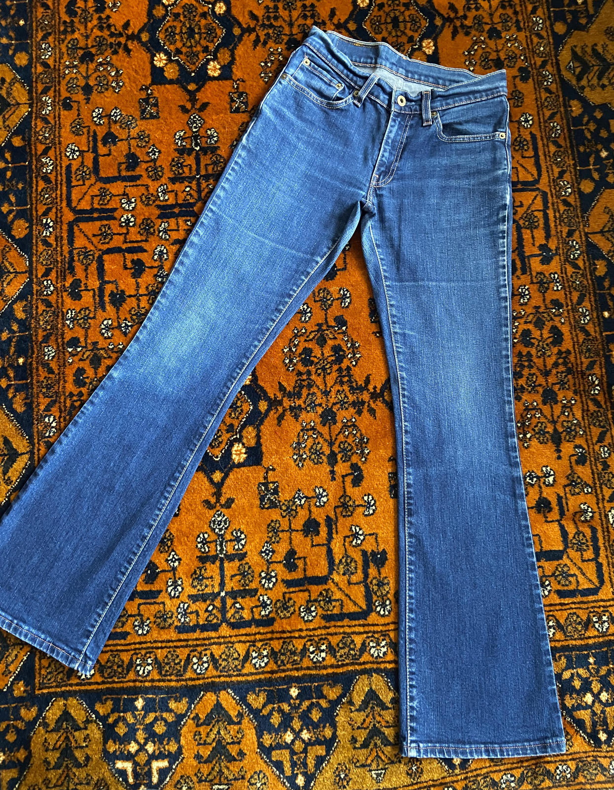 Vintage Levis 529 Curvy Bootcut Jeans W28