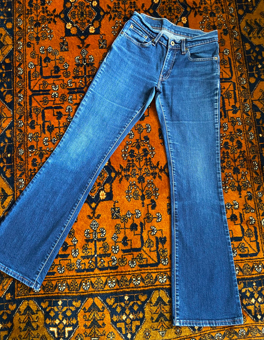 Vintage Levis 529 Curvy Bootcut Jeans W28