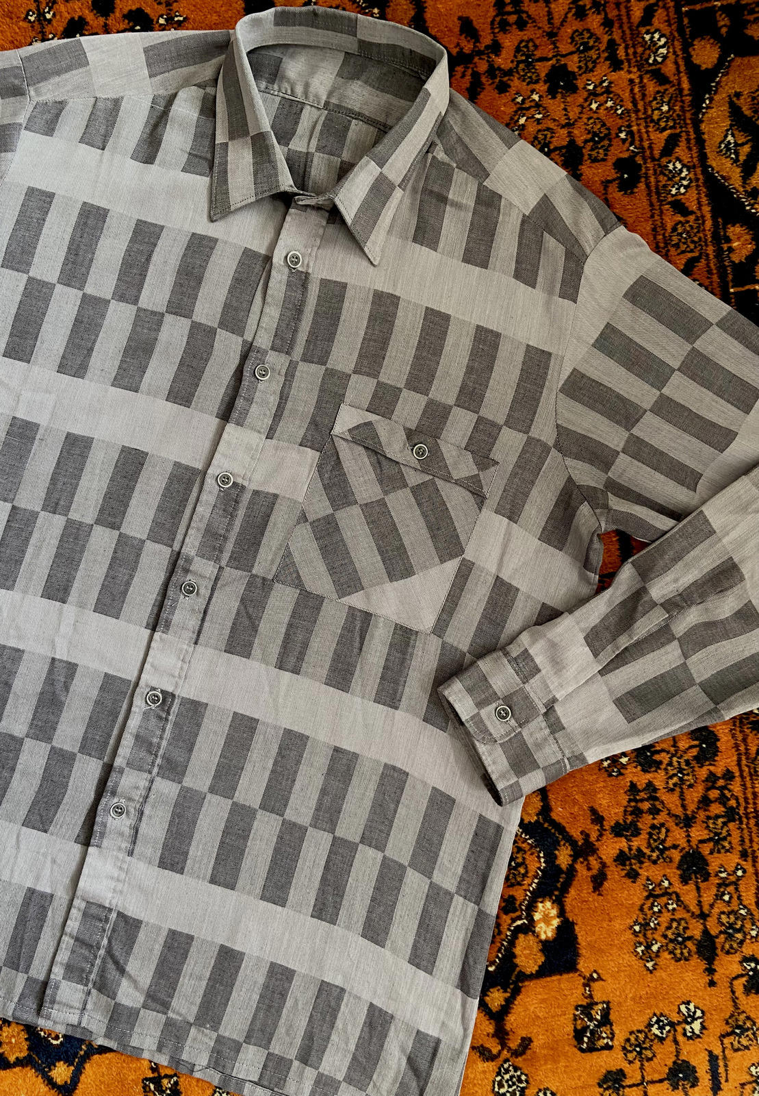 Vintage 1980s Patterned Grey Shirt