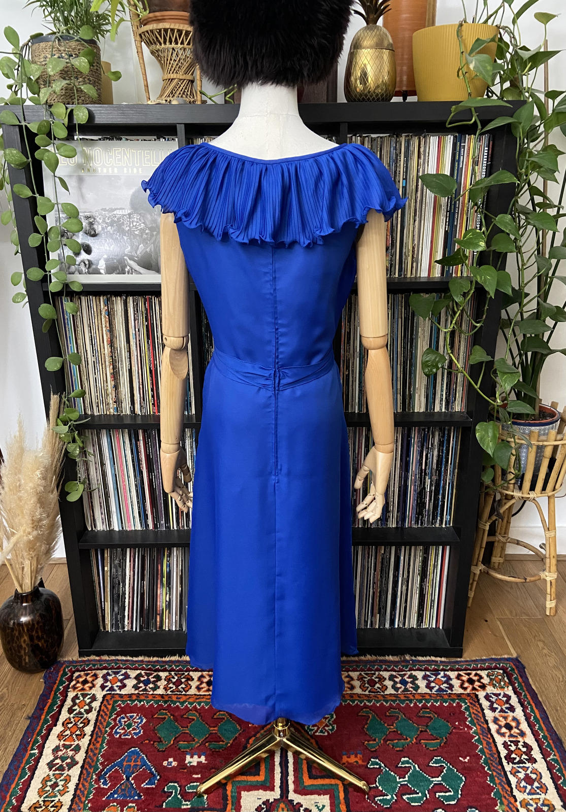 Vintage 1970s Royal Blue Ruffle Collar Dress
