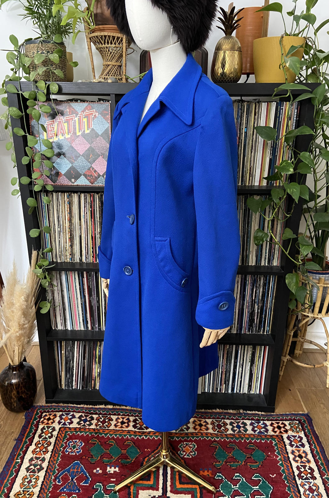 Vintage 1970s Royal Blue Dagger Collar Coat