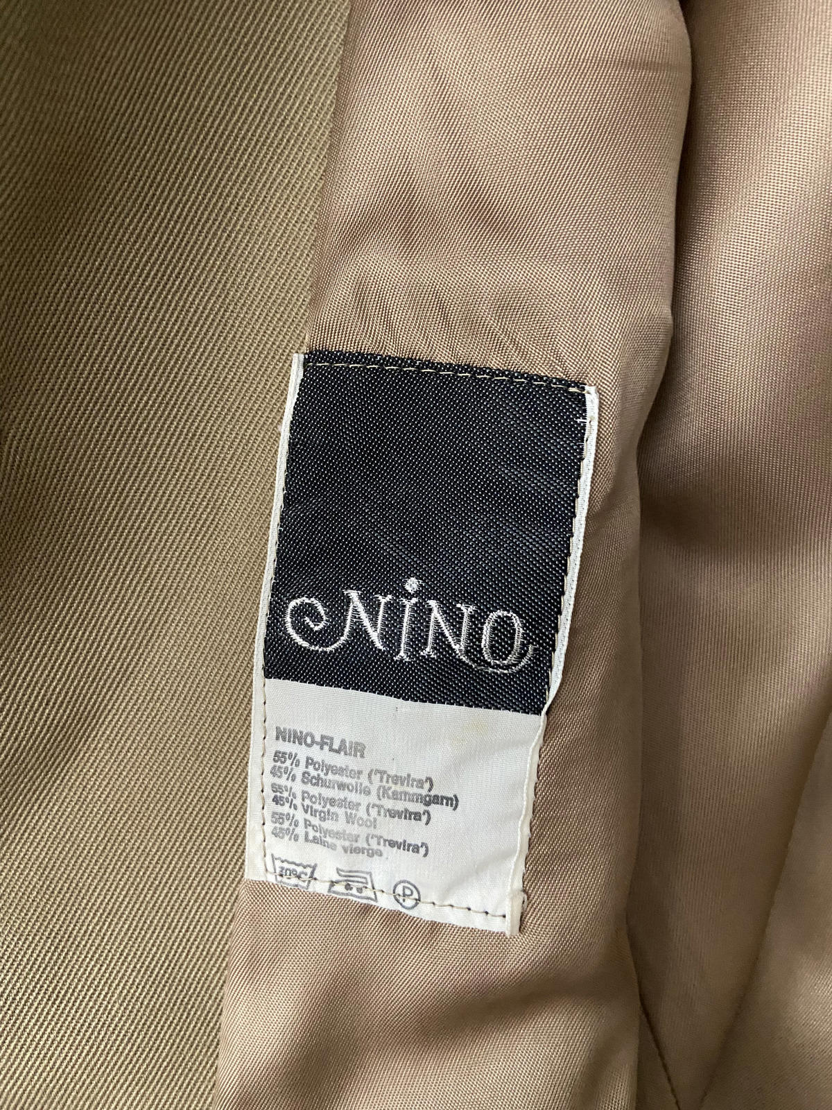 Vintage 1970s Beige Raincoat