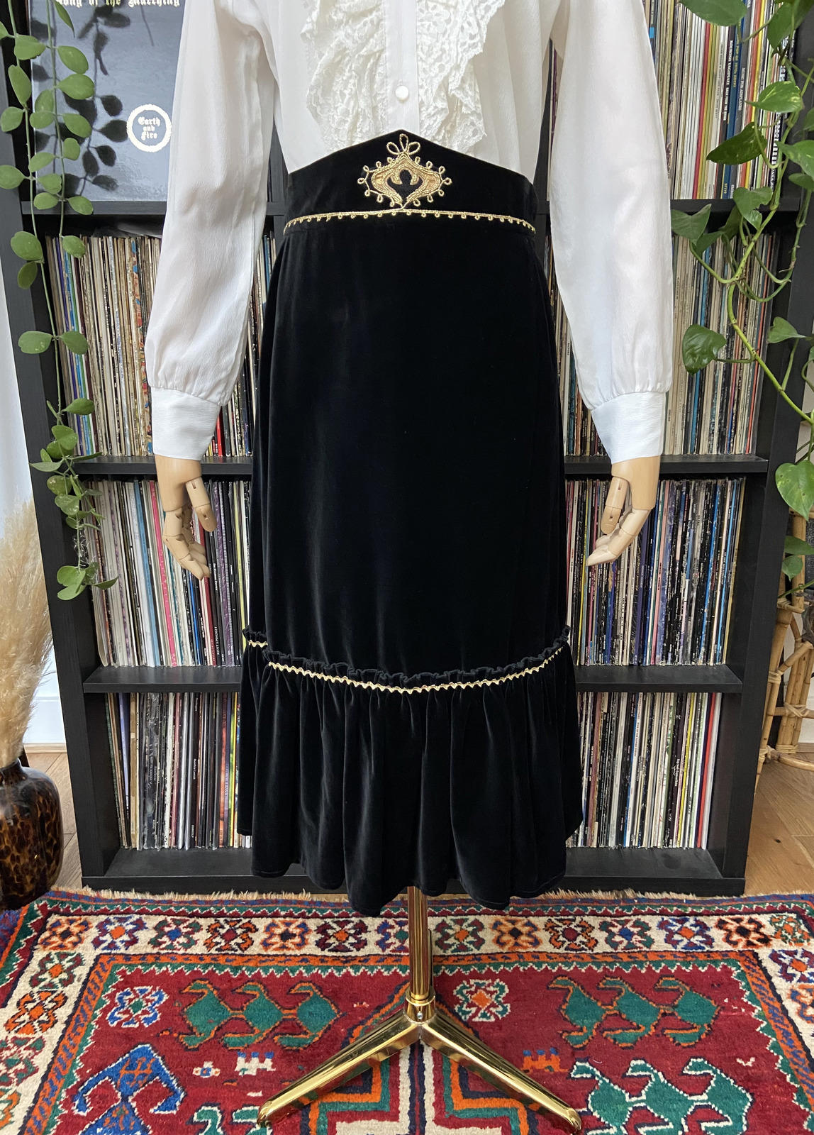 Vintage 1970s Black Gold Trim Velvet Skirt