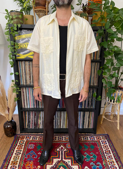 Vintage XL Cream Cuban Collar Guayabera Shirt