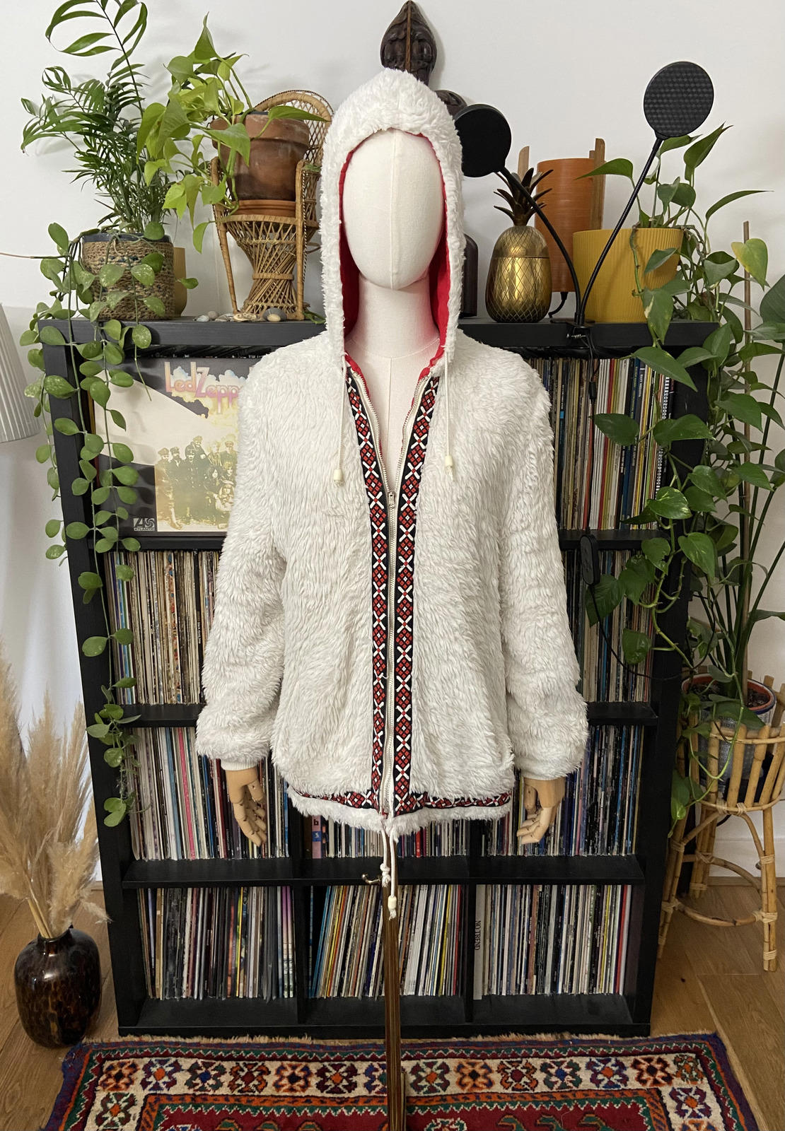 Vintage 1970s White Embroidered Trim Faux Fur Parka
