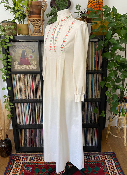 Vintage 1970s Rare Cream Folk Maxi Dress