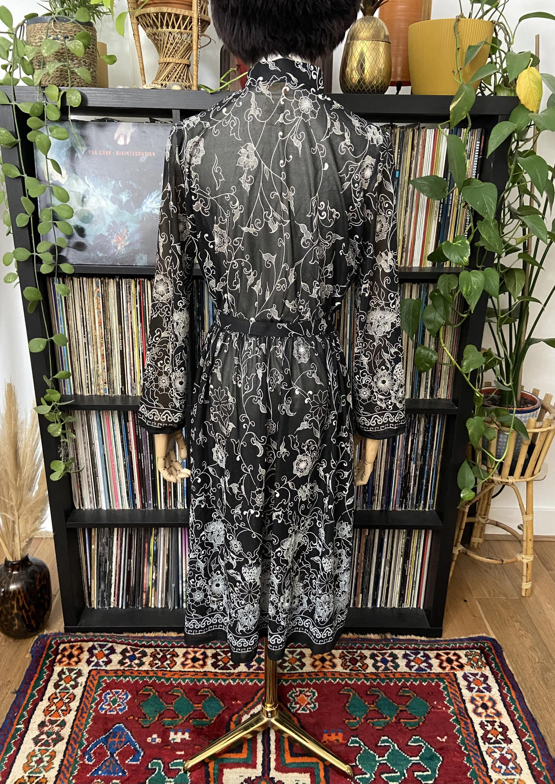 Vintage 1970s Black White Pussybow Dress