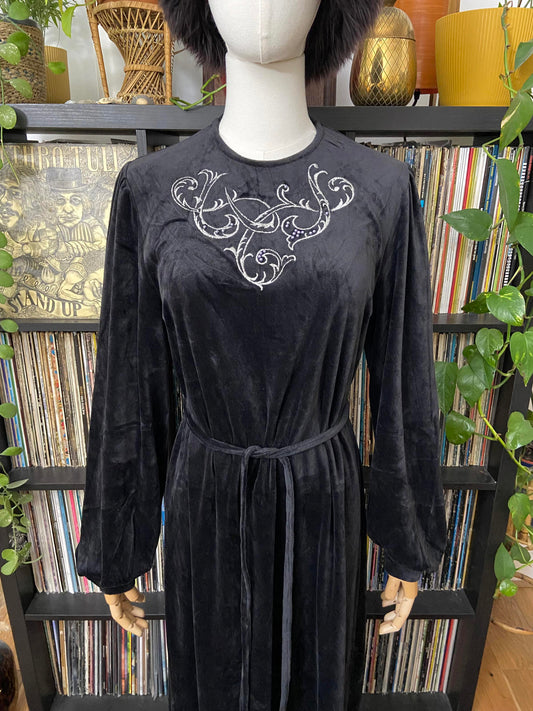 Vintage 1960s Black Embroidered Velvet Kaftan Dress