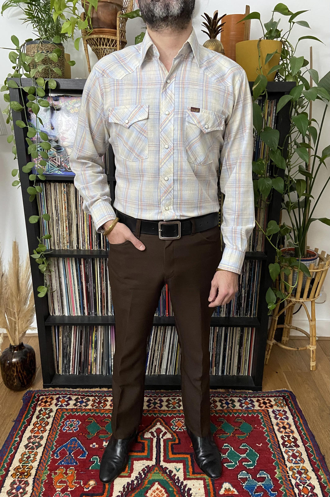 Vintage 1970s Pale Blue Rainbow Label Wrangler Western Shirt